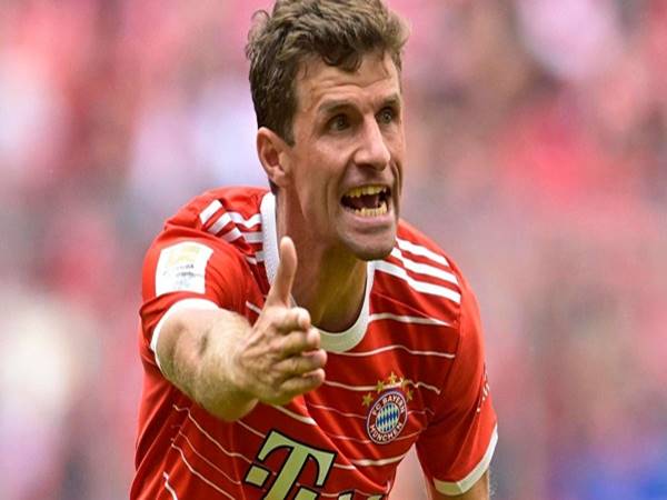 Tin Bayern 12/9: Muller nổi điên sau trận hòa với CLB Stuttgart