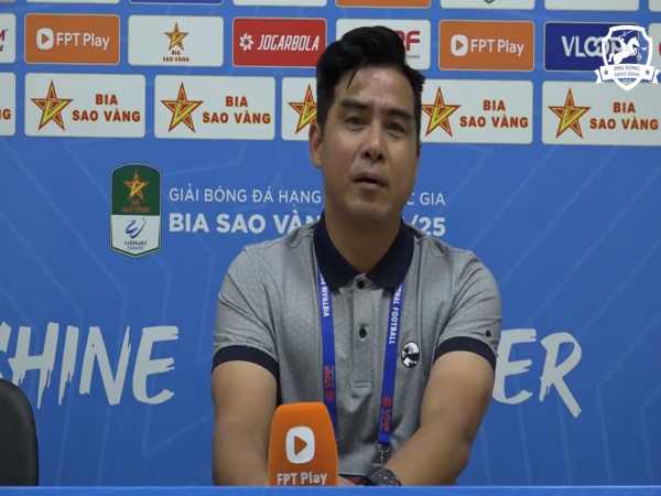 Bóng đá VN: CLB Phù Đổng Ninh Bình nhận án phạt
